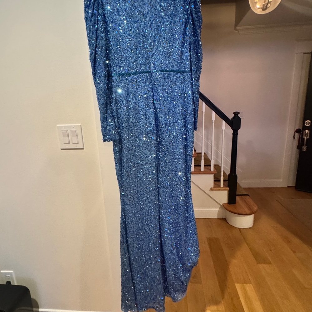 Mac Duggal Blue Long-Sleeve Sequin Gown - Picture 4 of 7